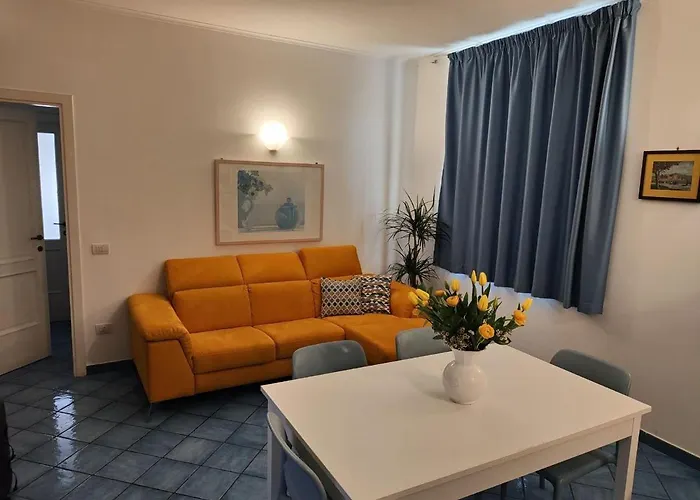 Palazzo Saltovar Apartment Sorrento